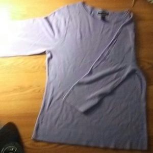 Light weight sweater